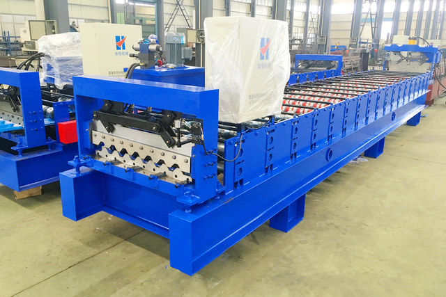 YX35-125-750 Cladding Sheet Roll Forming Machine